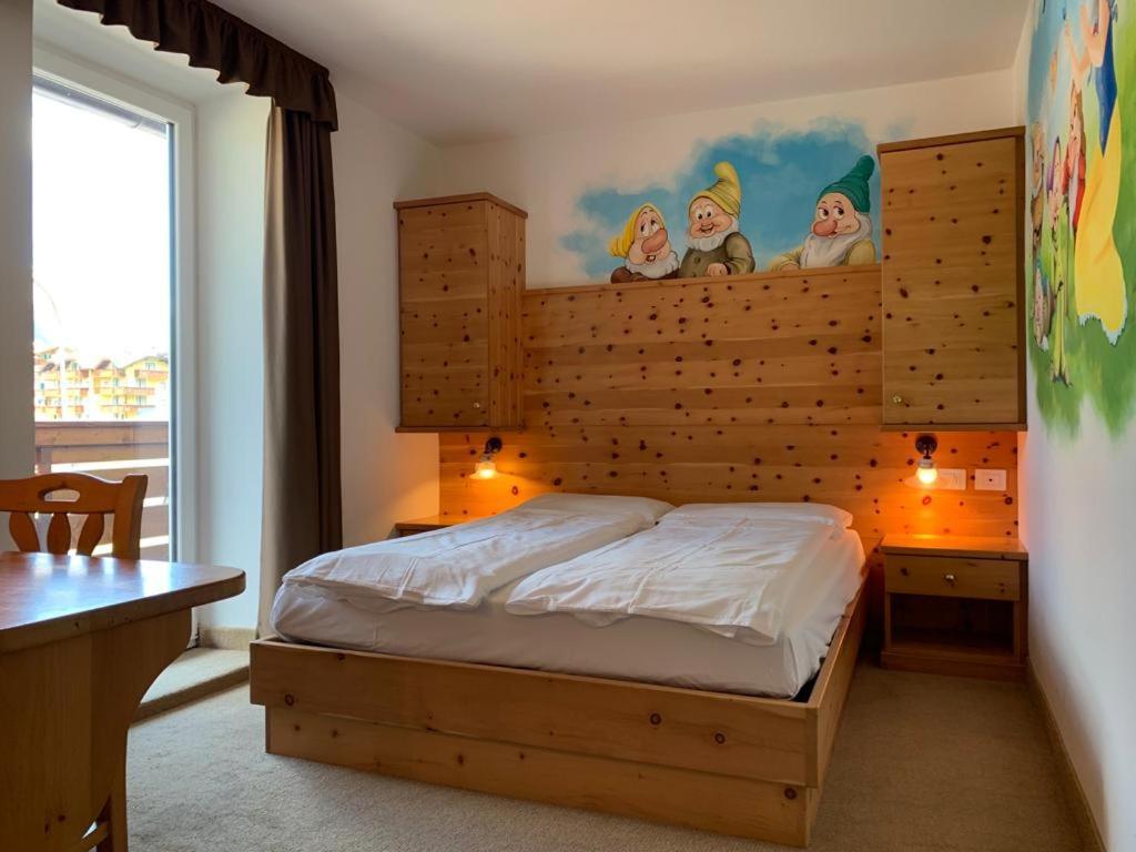 Alpenlife Hotel Someda موينا المظهر الخارجي الصورة