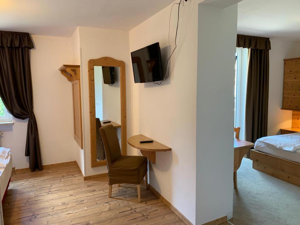 Alpenlife Hotel Someda موينا المظهر الخارجي الصورة