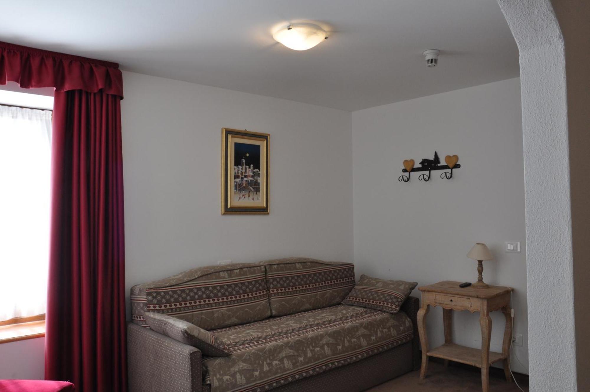 Alpenlife Hotel Someda موينا المظهر الخارجي الصورة