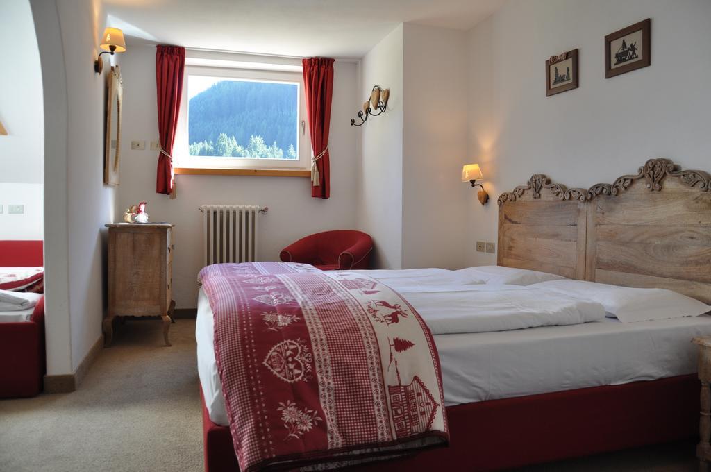 Alpenlife Hotel Someda موينا المظهر الخارجي الصورة