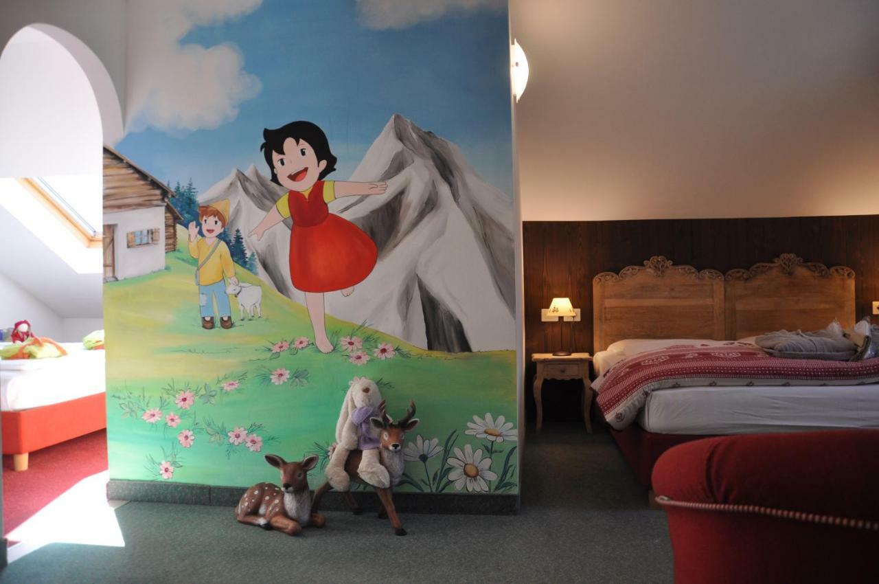 Alpenlife Hotel Someda موينا المظهر الخارجي الصورة